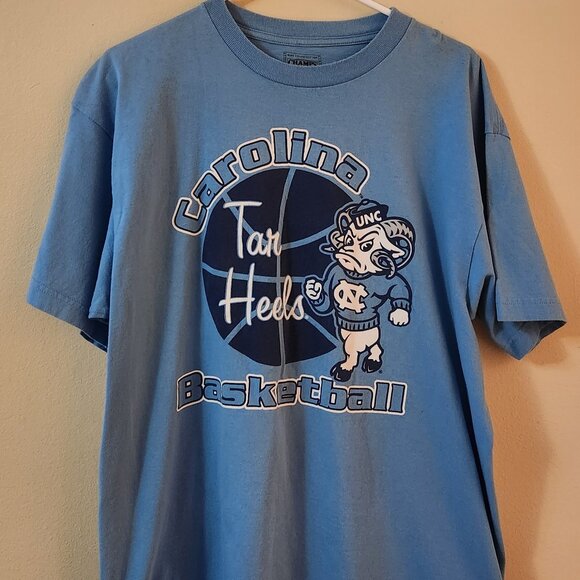 UNC Tar Heels T-Shirt Men's L Vintage Stitched Logo North Carolina Retro Champs - Picture 6 of 8